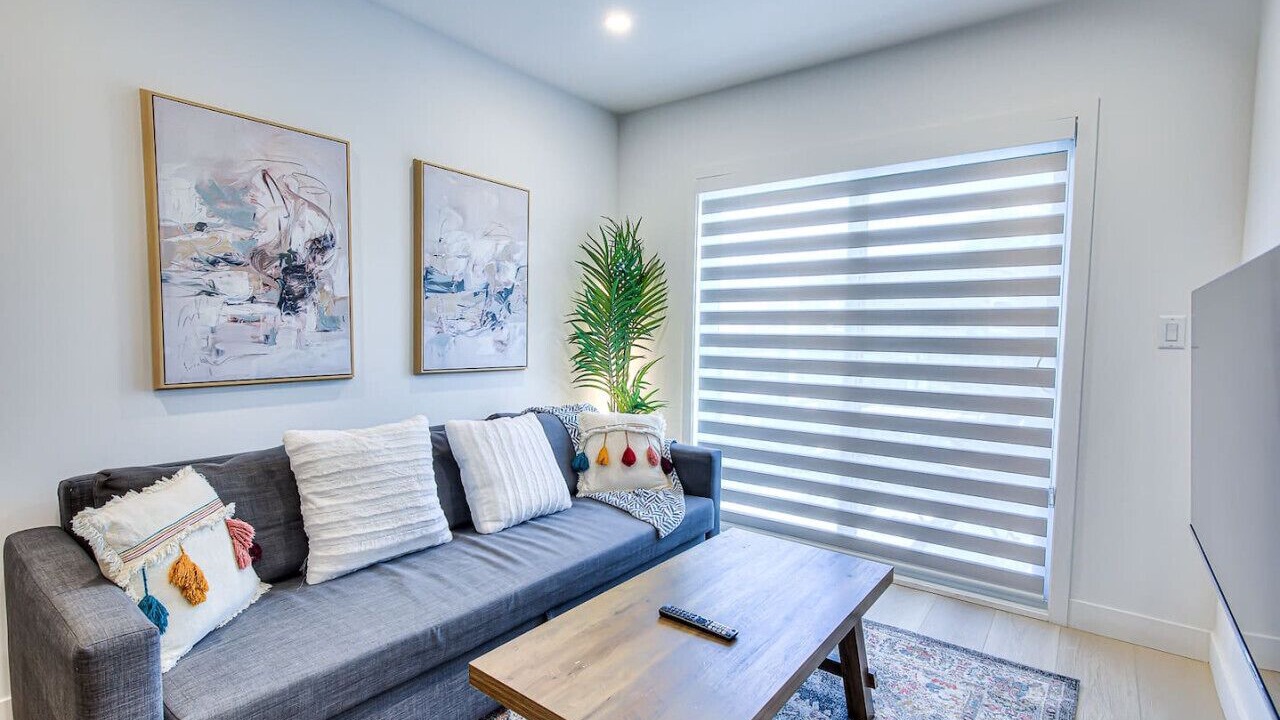 Photo of Livingroom in Cote-Des-Neiges—Notre-Dame-De-Grace