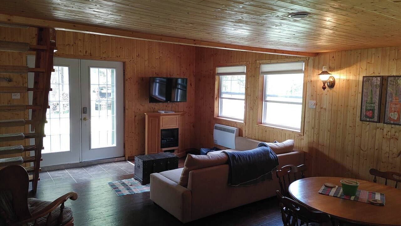 Photo of Livingroom in Chateau-Richer