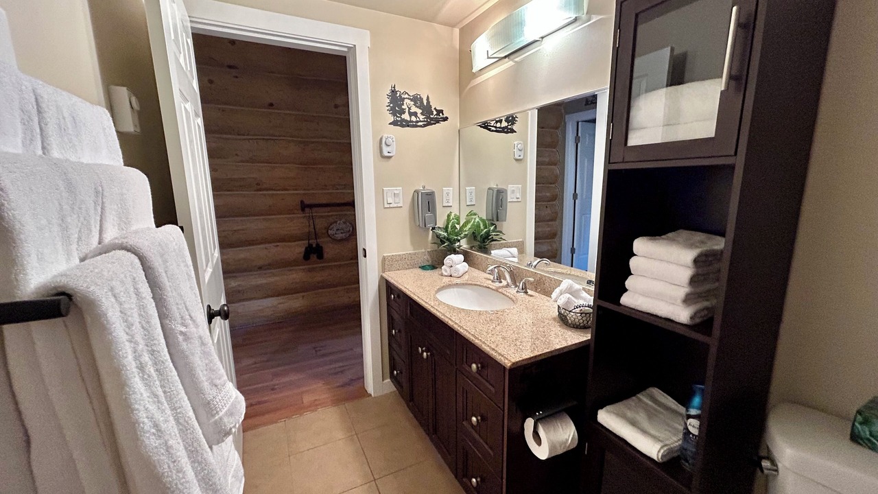 Photo of Bathroom in Lac Le Jeune
