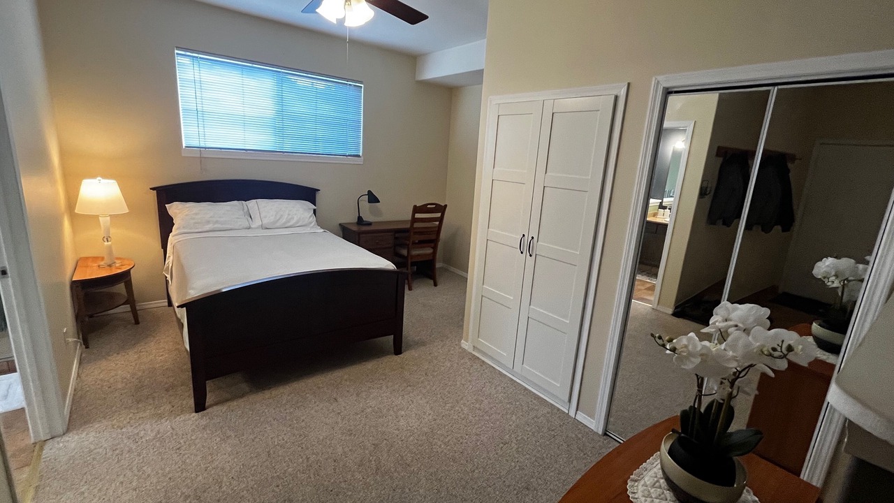 Photo of Bedroom in Okanagan-Similkameen