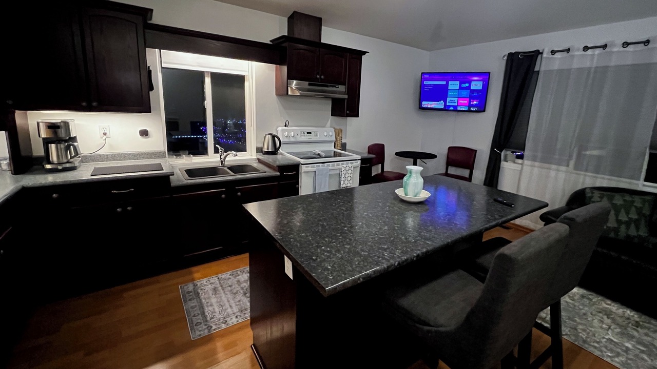 Photo of Kitchen in Okanagan-Similkameen