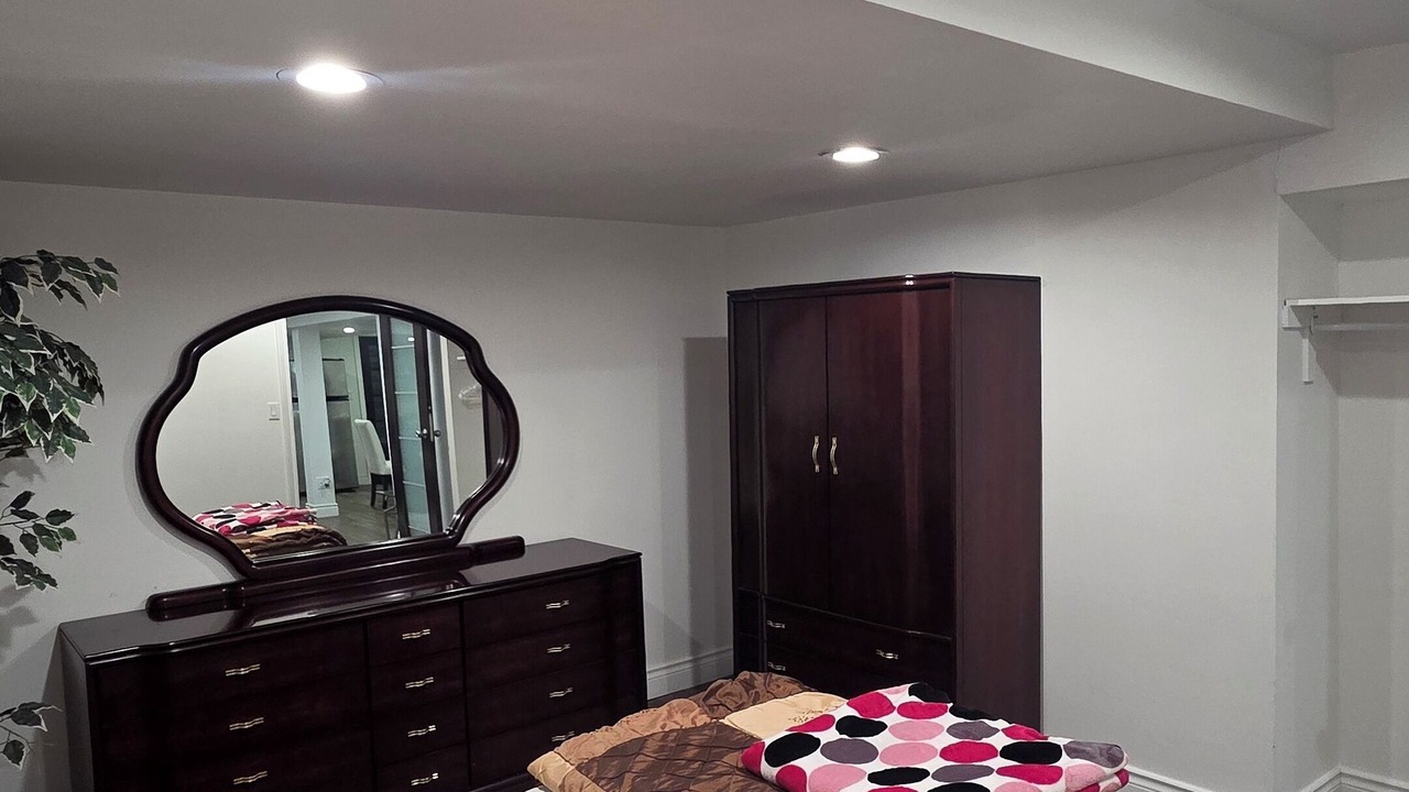 Photo of Bedroom in Hurontario
