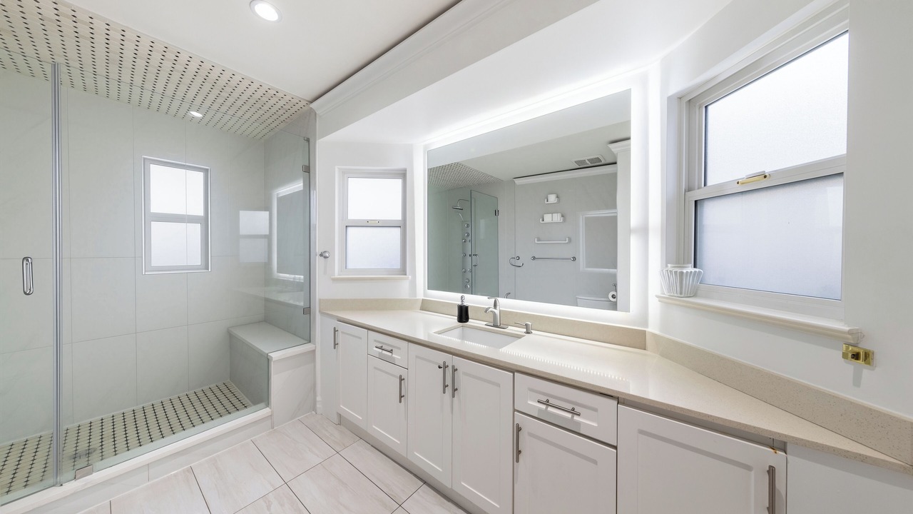 Photo of Bathroom in Delta