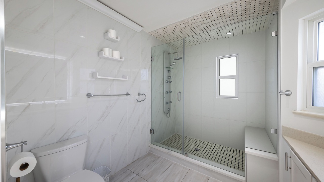 Photo of Bathroom in Delta