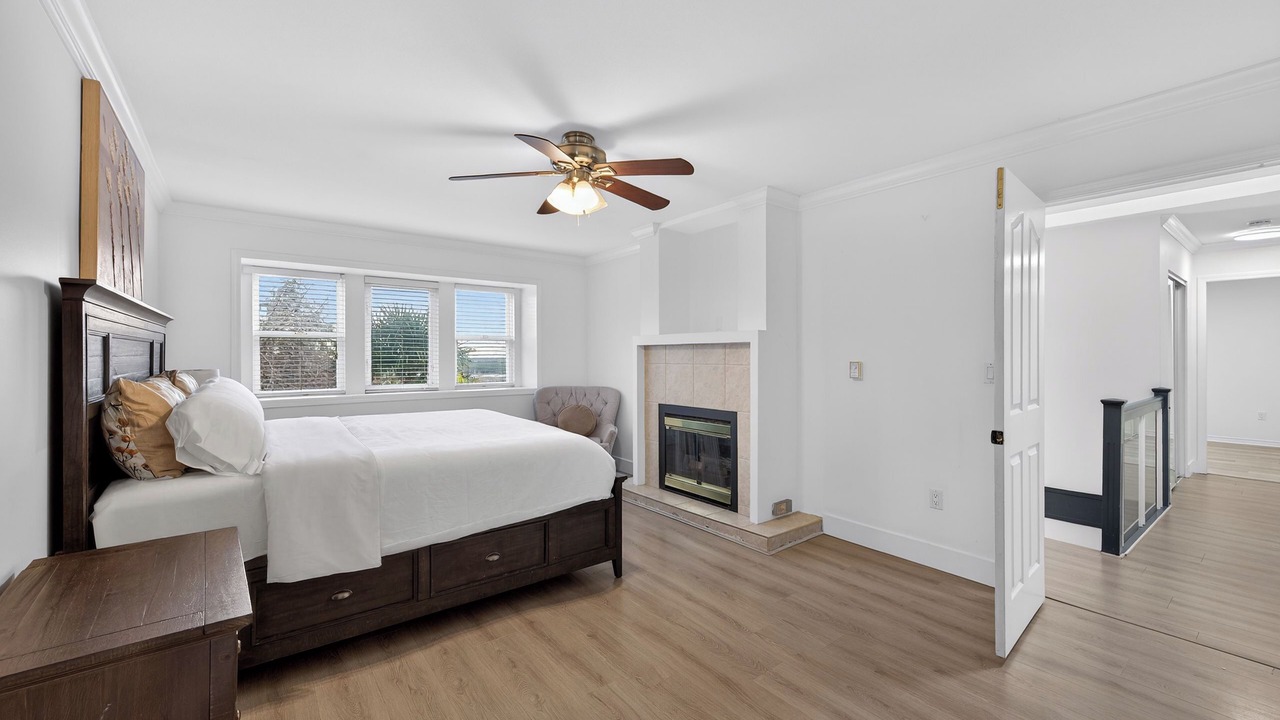 Photo of Bedroom in Delta