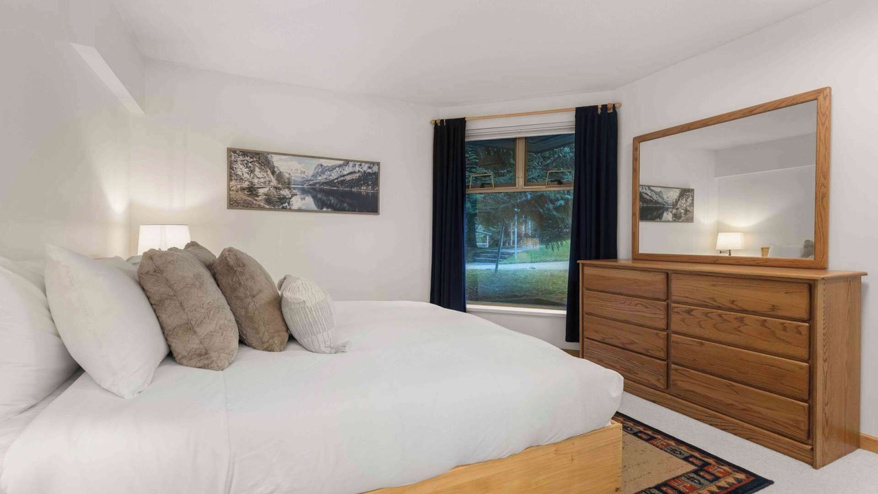 Photo of Bedroom in Blackcomb
