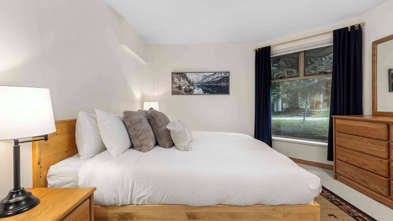 Photo of Bedroom in Blackcomb