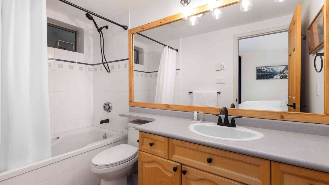 Photo of Bathroom in Blackcomb