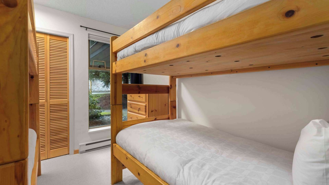 Photo of Bedroom in Blackcomb