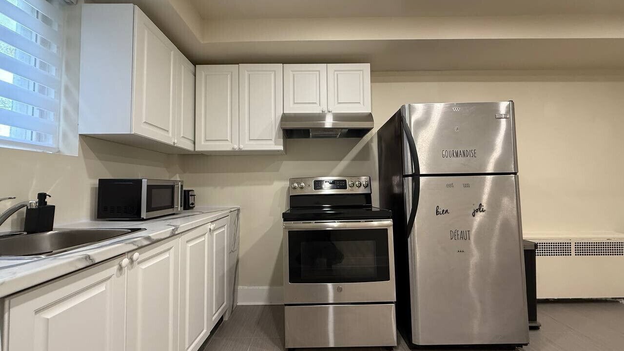 Photo of Kitchen in Cote-Des-Neiges—Notre-Dame-De-Grace