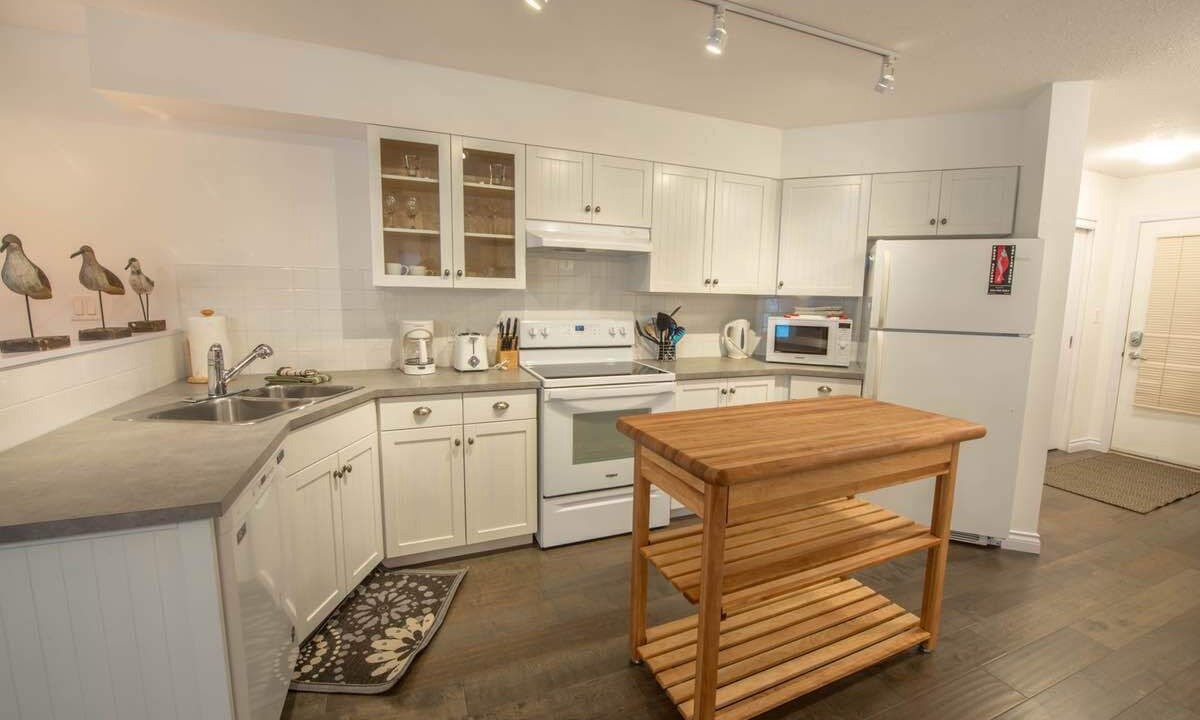 Photo of Kitchen in Tofino
