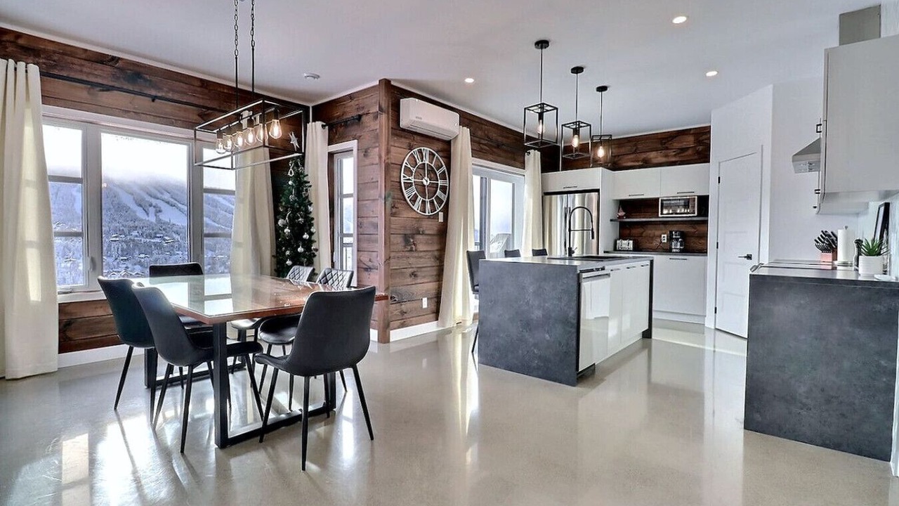 Photo of Kitchen in Saint-David-de-Falardeau