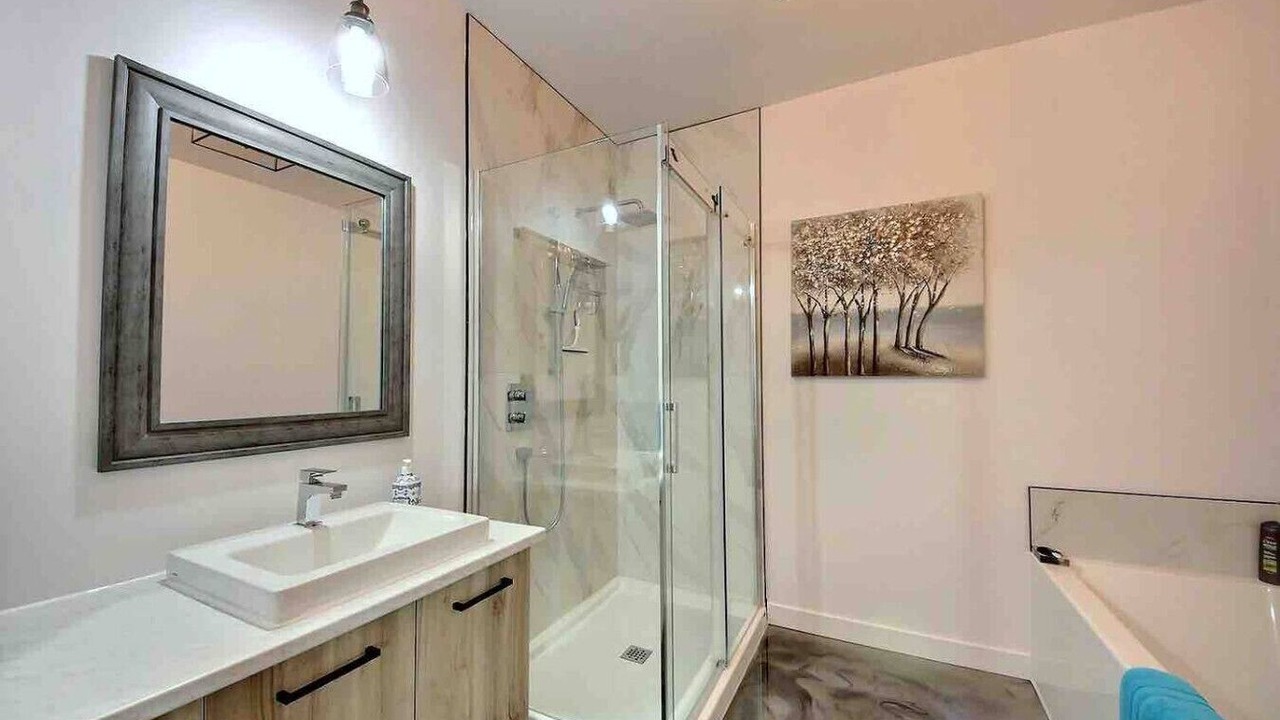 Photo of Bathroom in Saint-David-de-Falardeau