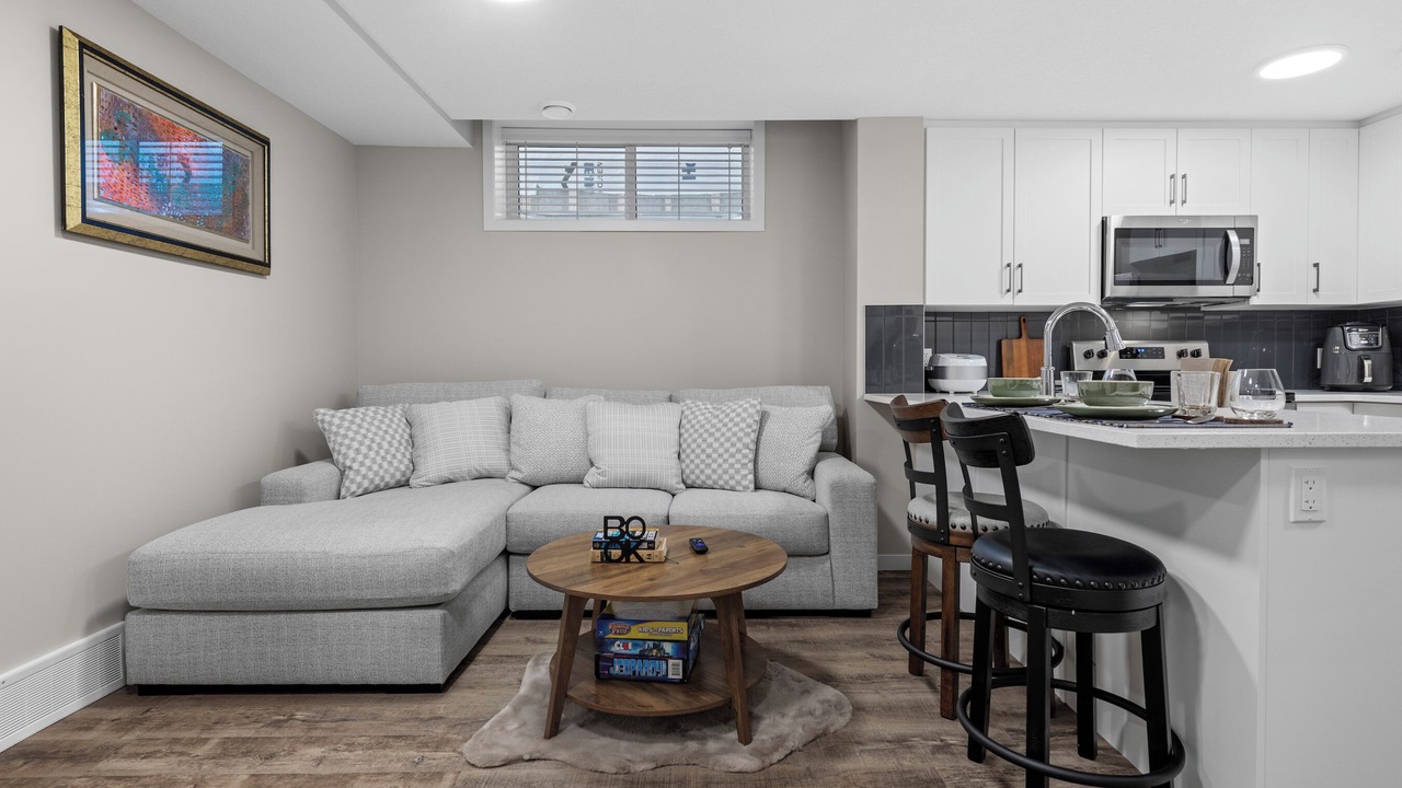 Photo of Livingroom in Southeast Calgary