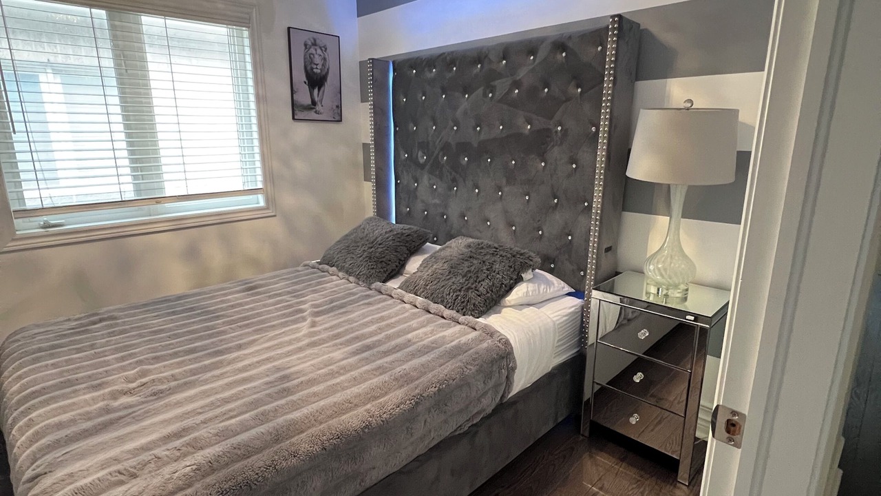 Photo of Bedroom in Ajax