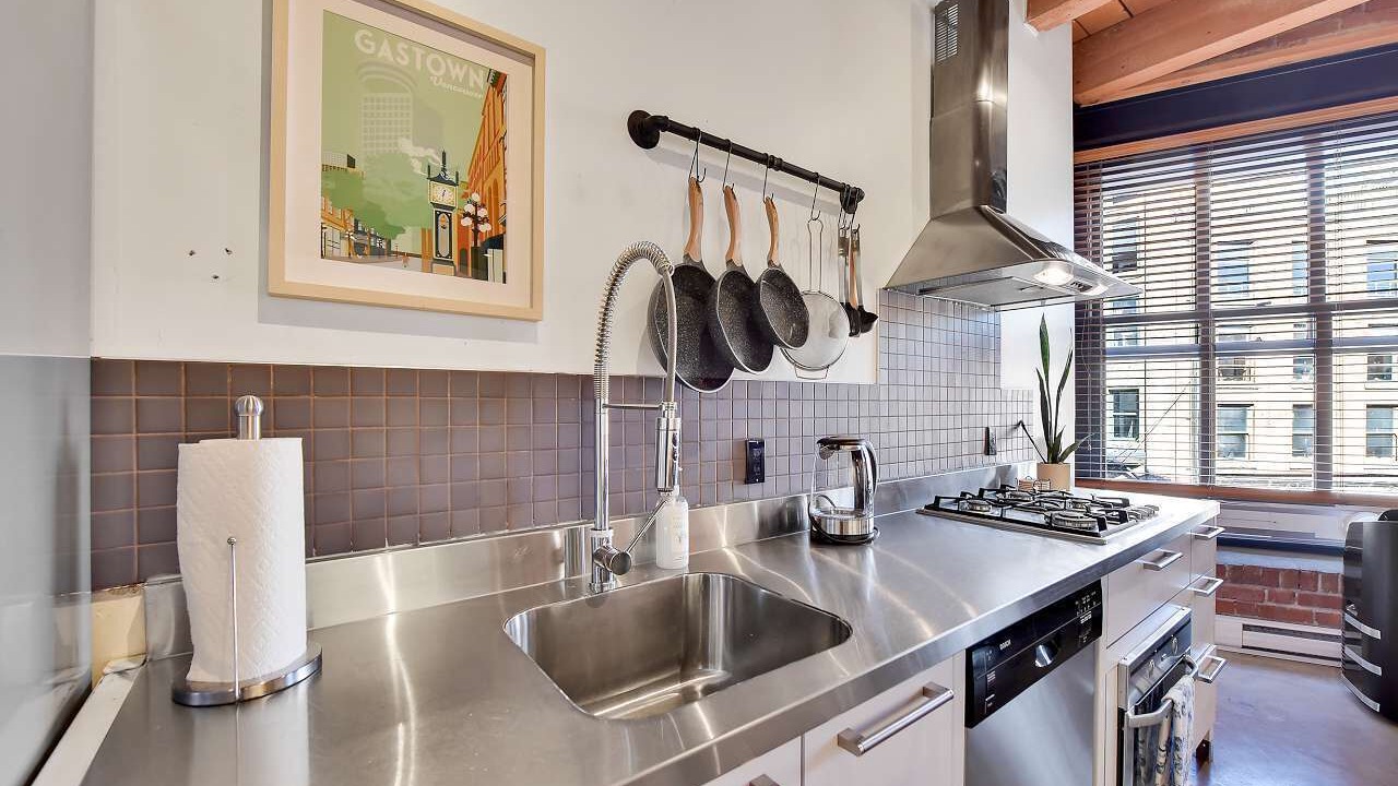 Photo of Kitchen in Downtown Eastside