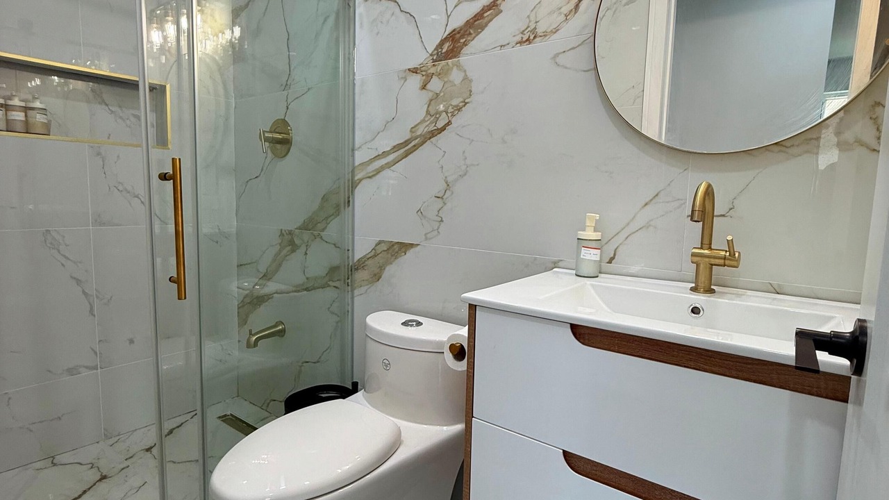 Photo of Bathroom in Agincourt