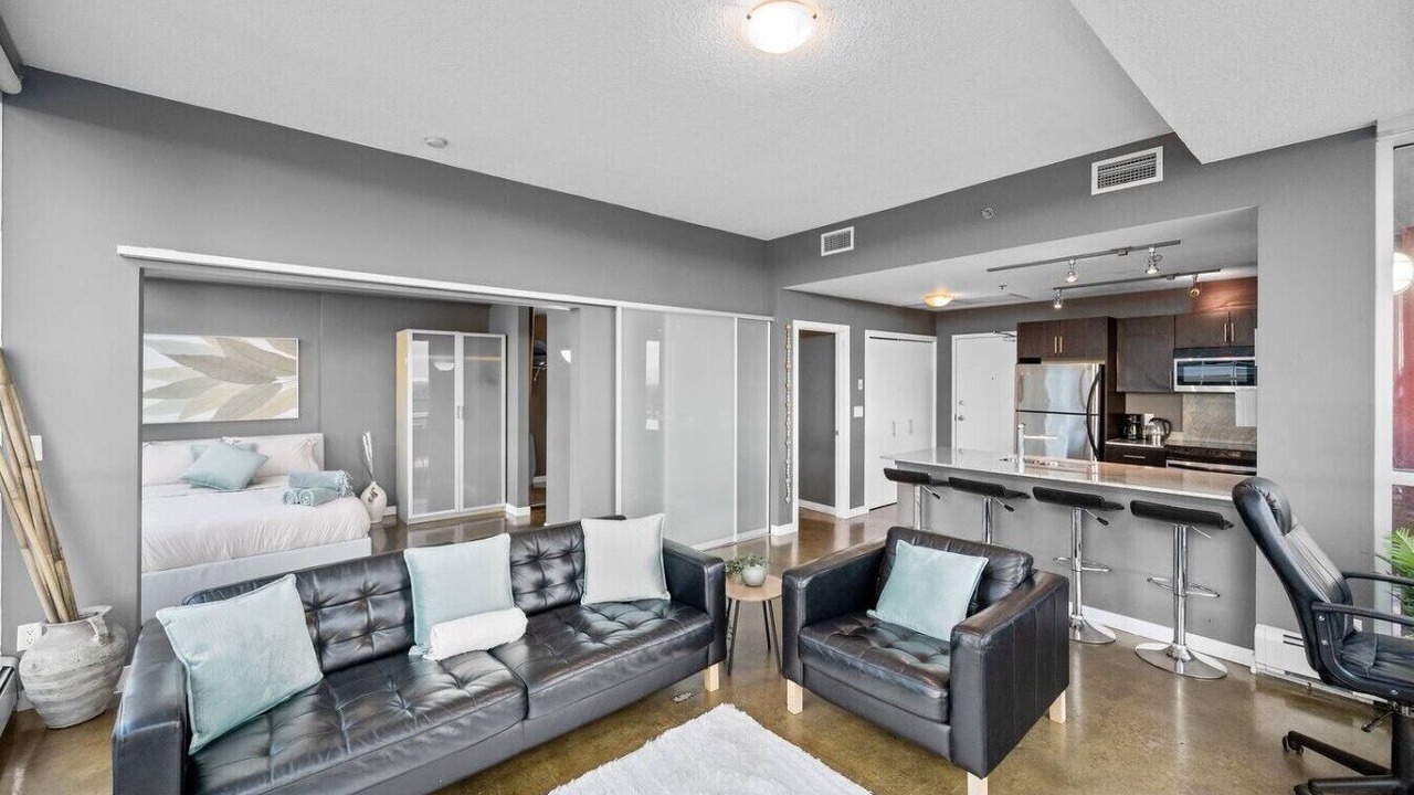 Photo of Livingroom in Beltline