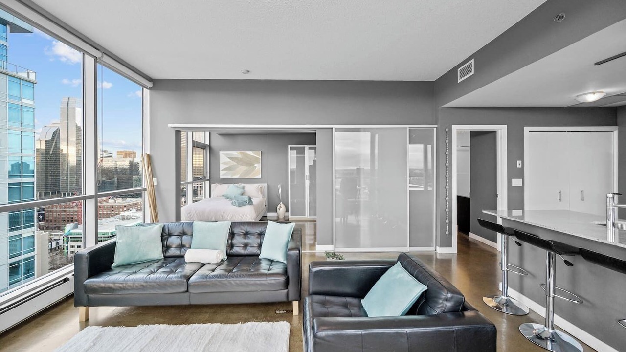 Photo of Livingroom in Beltline