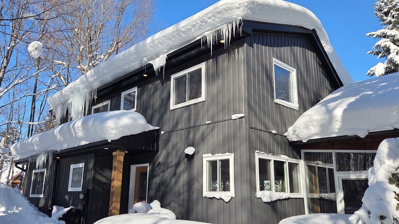 Photo of Outdoor in McKellar