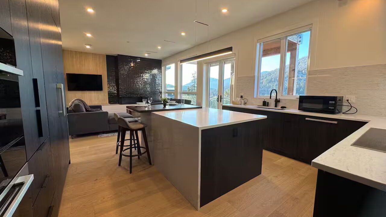 Photo of Kitchen in Sea to Sky Highway