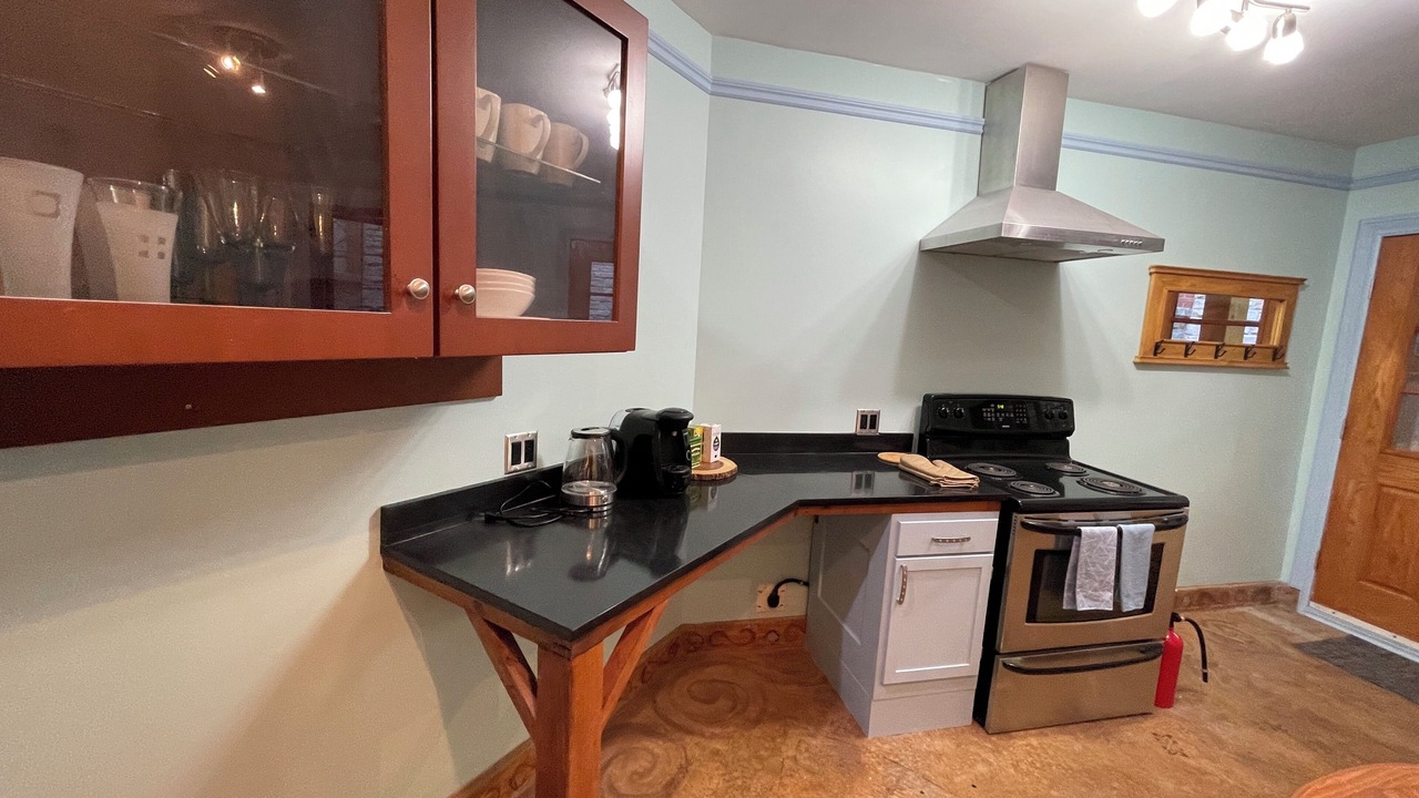 Photo of Kitchen in Metro Vancouver Regional District