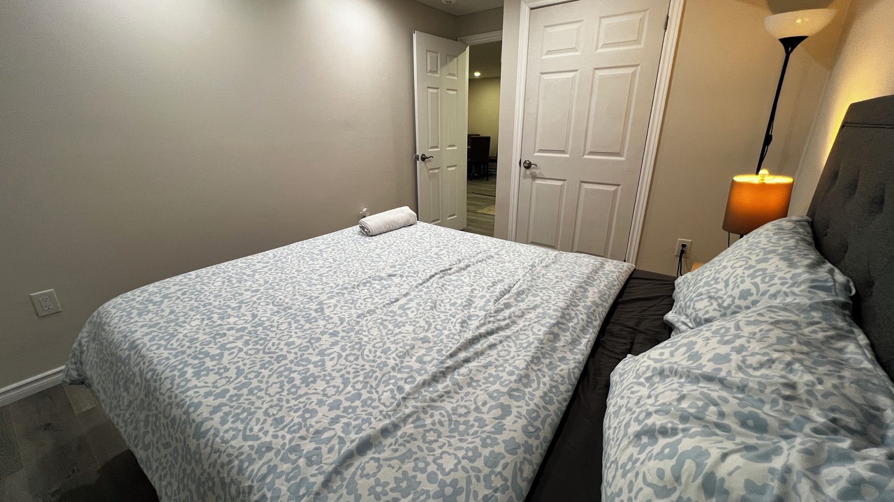 Photo of Bedroom in Halton Regional Municipality
