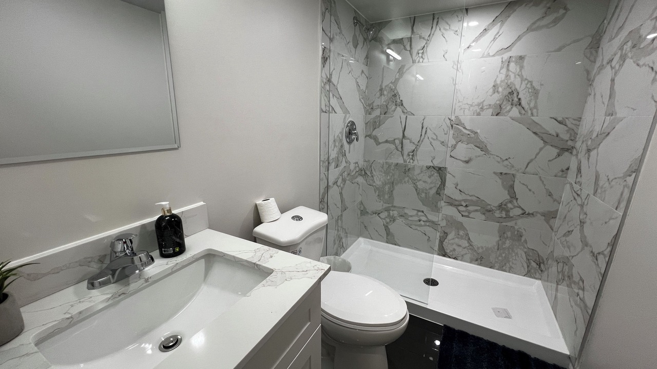 Photo of Bathroom in Halton Regional Municipality