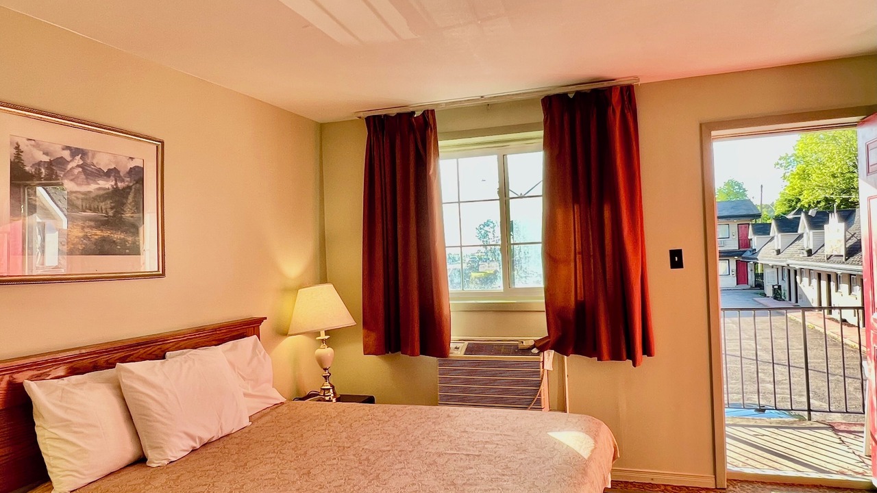 Photo of Bedroom in Renfrew