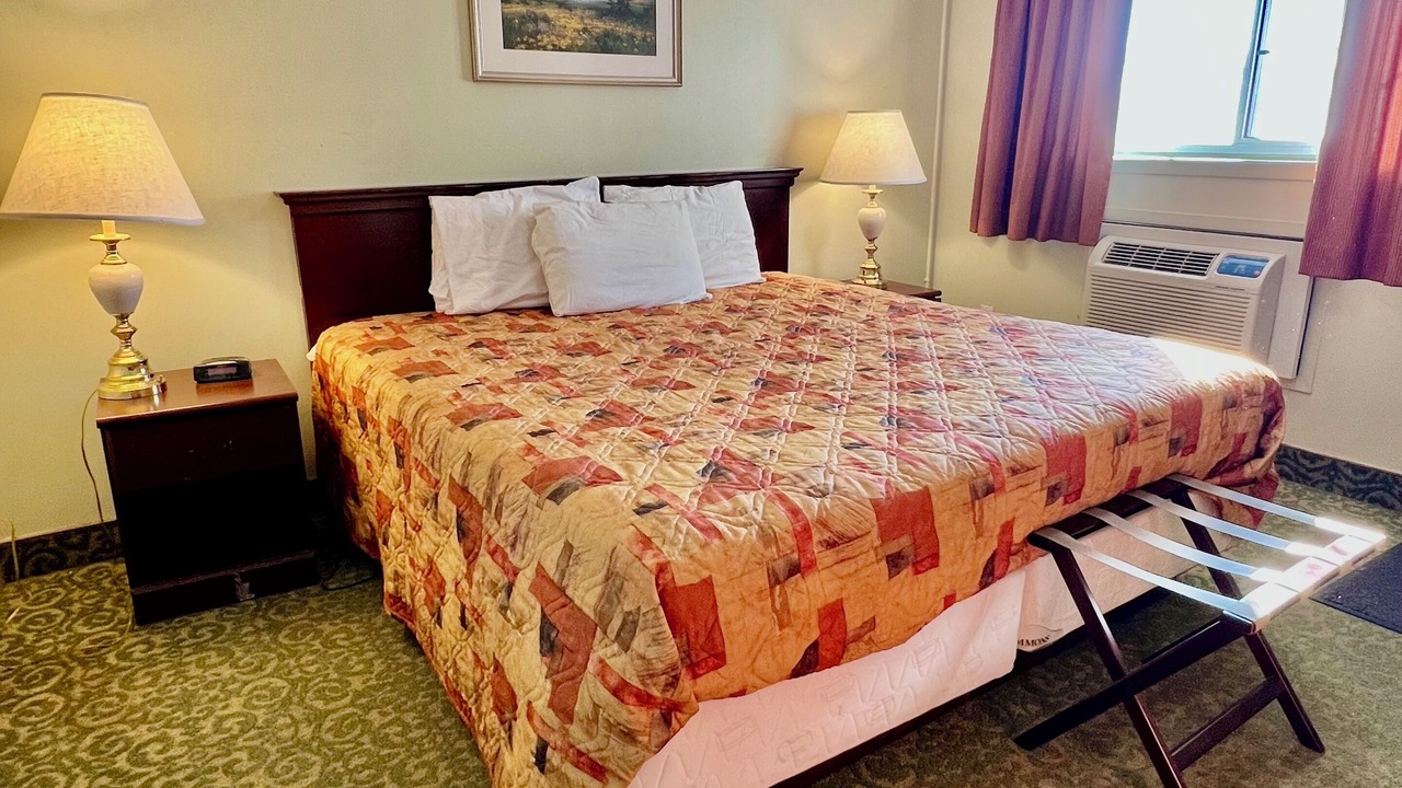 Photo of Bedroom in Renfrew
