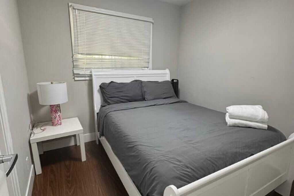 Photo of Bedroom in Delta