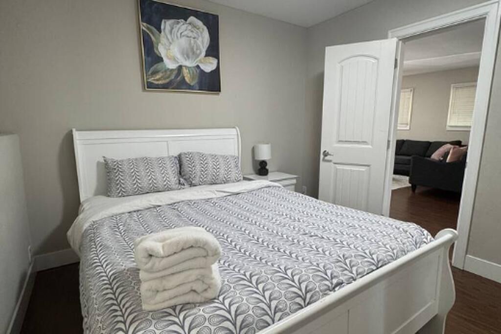 Photo of Bedroom in Delta