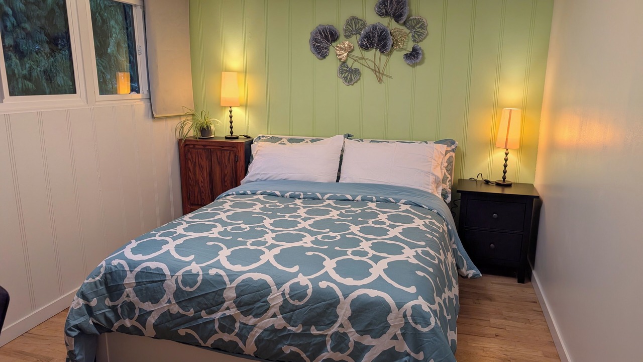 Photo of Bedroom in Canyon Heights