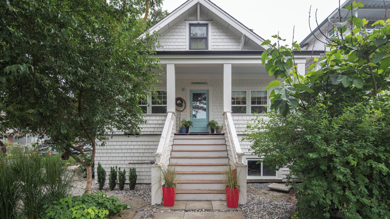 Photo of Outdoor in Kensington-Cedar Cottage