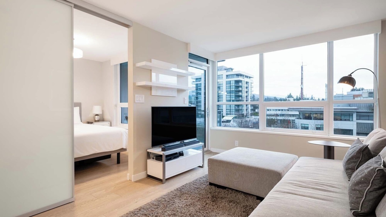 Photo of Bedroom in Central Lonsdale