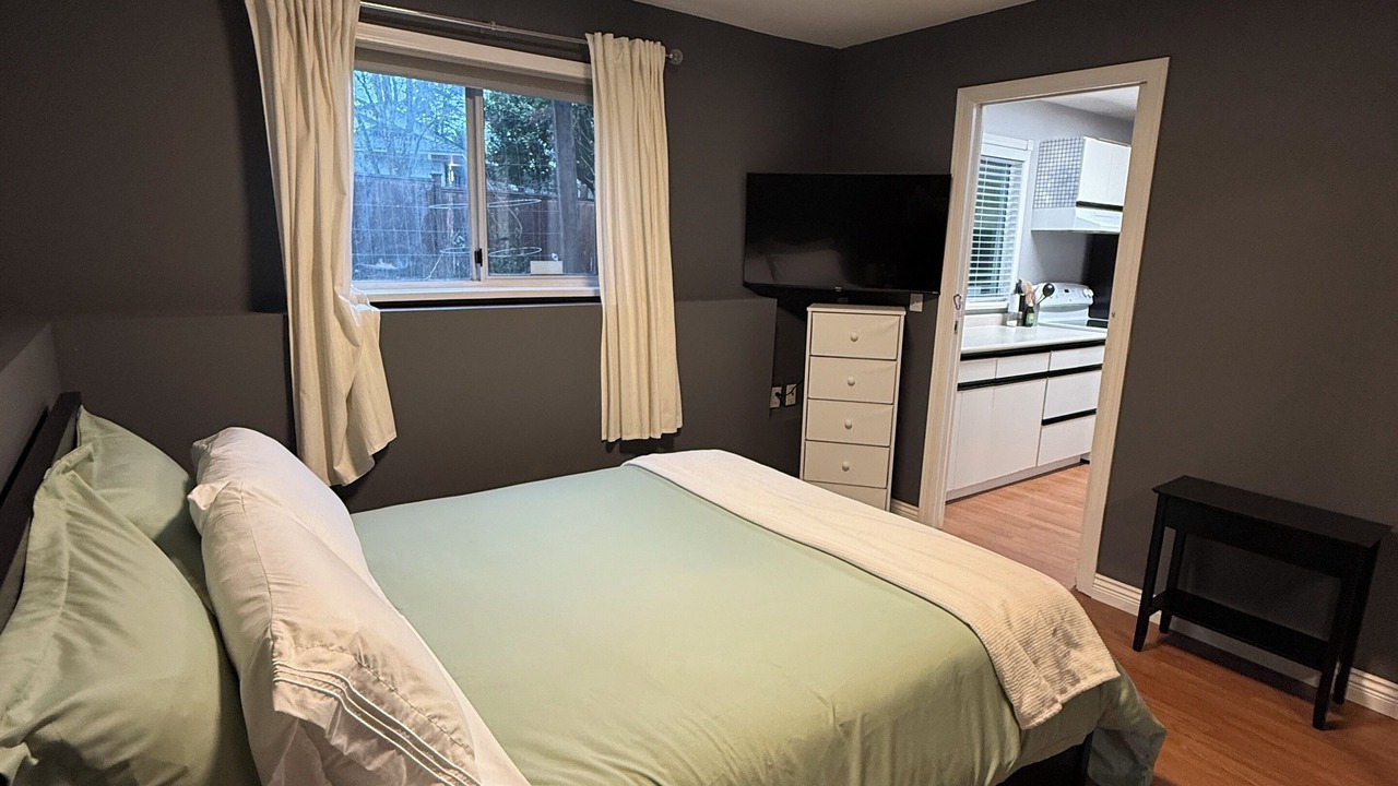 Photo of Bedroom in Walnut Grove