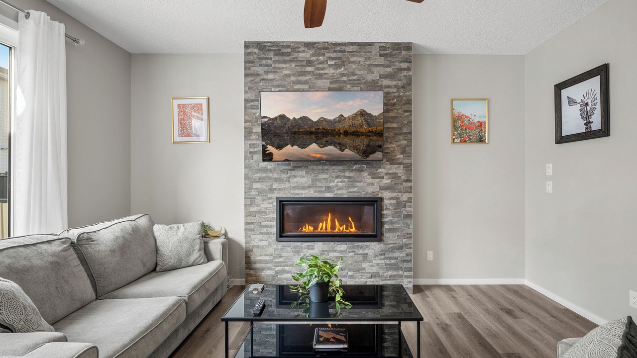 Photo of Livingroom in Southwest Calgary