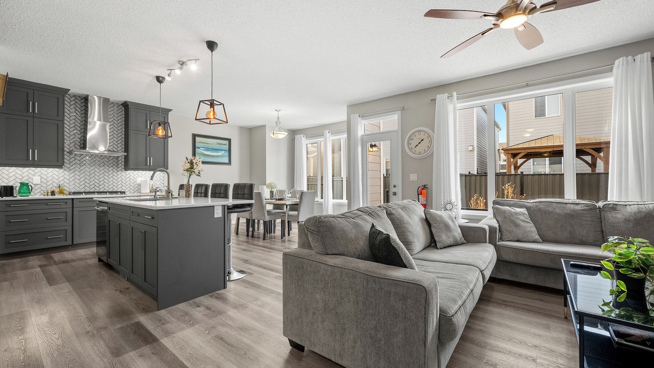 Photo of Livingroom in Southwest Calgary