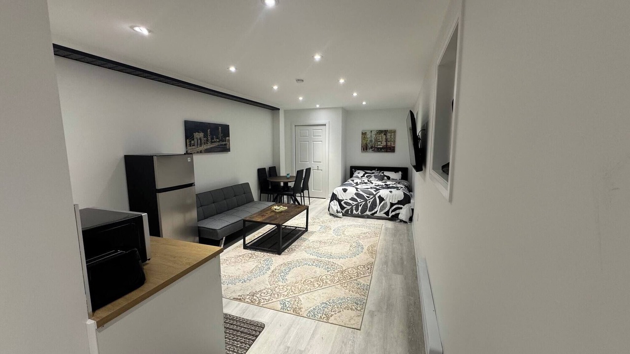 Photo of Bedroom in Jacksons Point