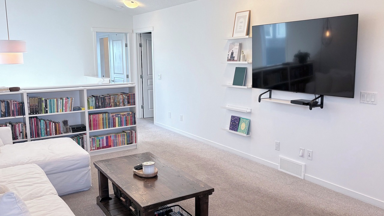 Photo of Livingroom in Southeast Calgary