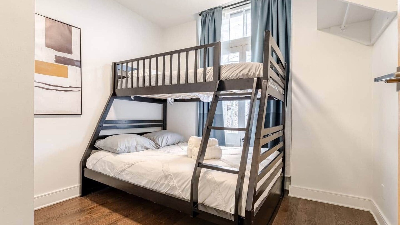 Photo of Bedroom in Latin Quarter