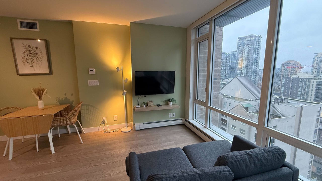 Photo of Livingroom in Downtown Vancouver