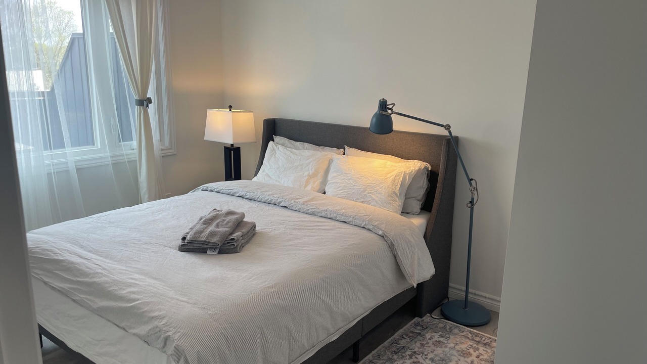 Photo of Bedroom in Niagara Falls