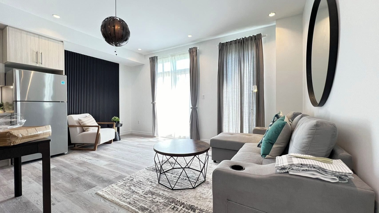 Photo of Livingroom in Niagara Falls