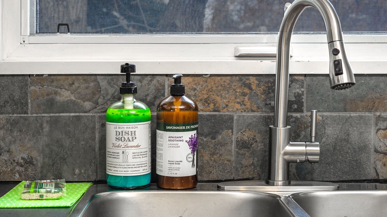 Photo of Bathroom in Kingsland