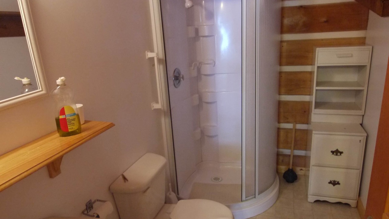 Photo of Bathroom in Rideau Lakes