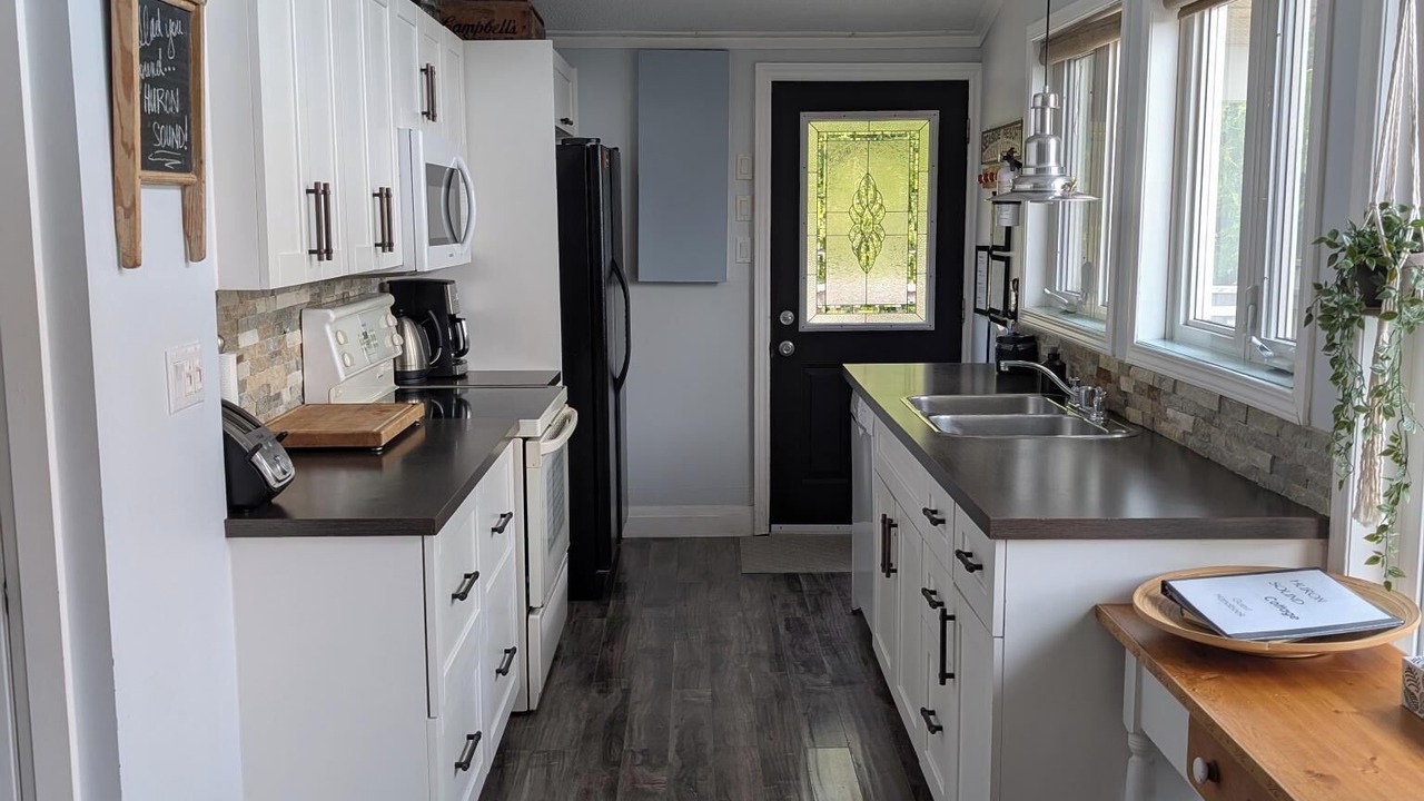 Photo of Kitchen in Northern Bruce Peninsula
