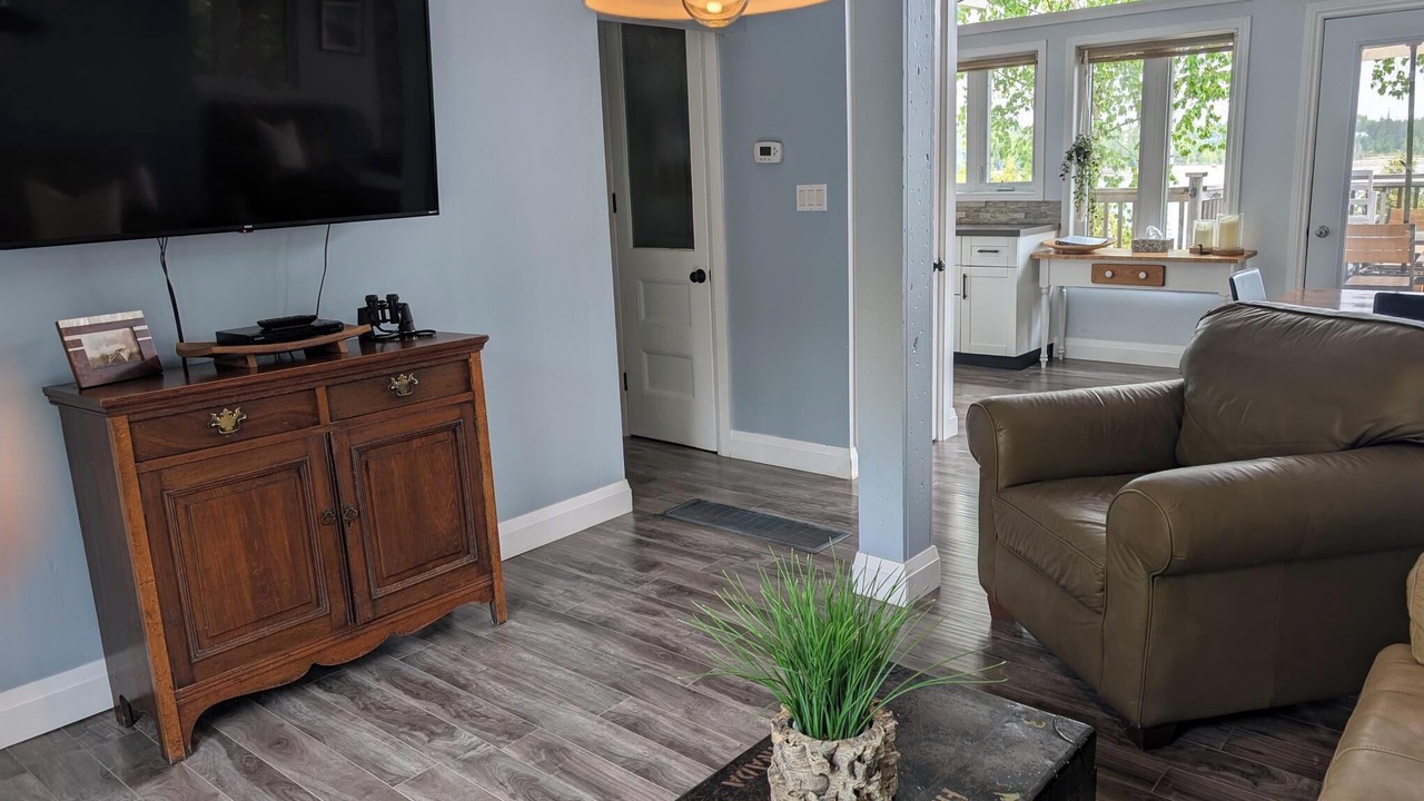 Photo of Livingroom in Northern Bruce Peninsula
