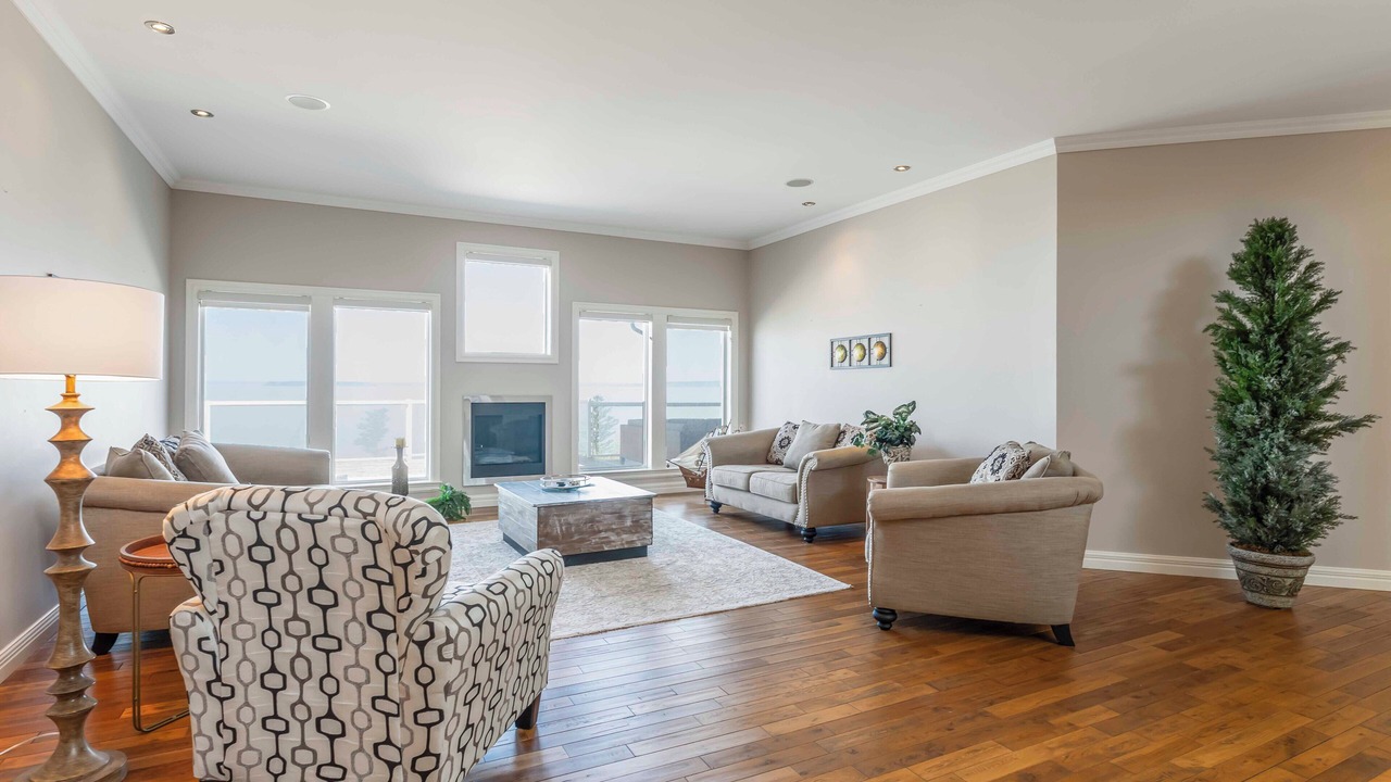 Photo of Livingroom in Bay of Fundy & Annapolis Valley