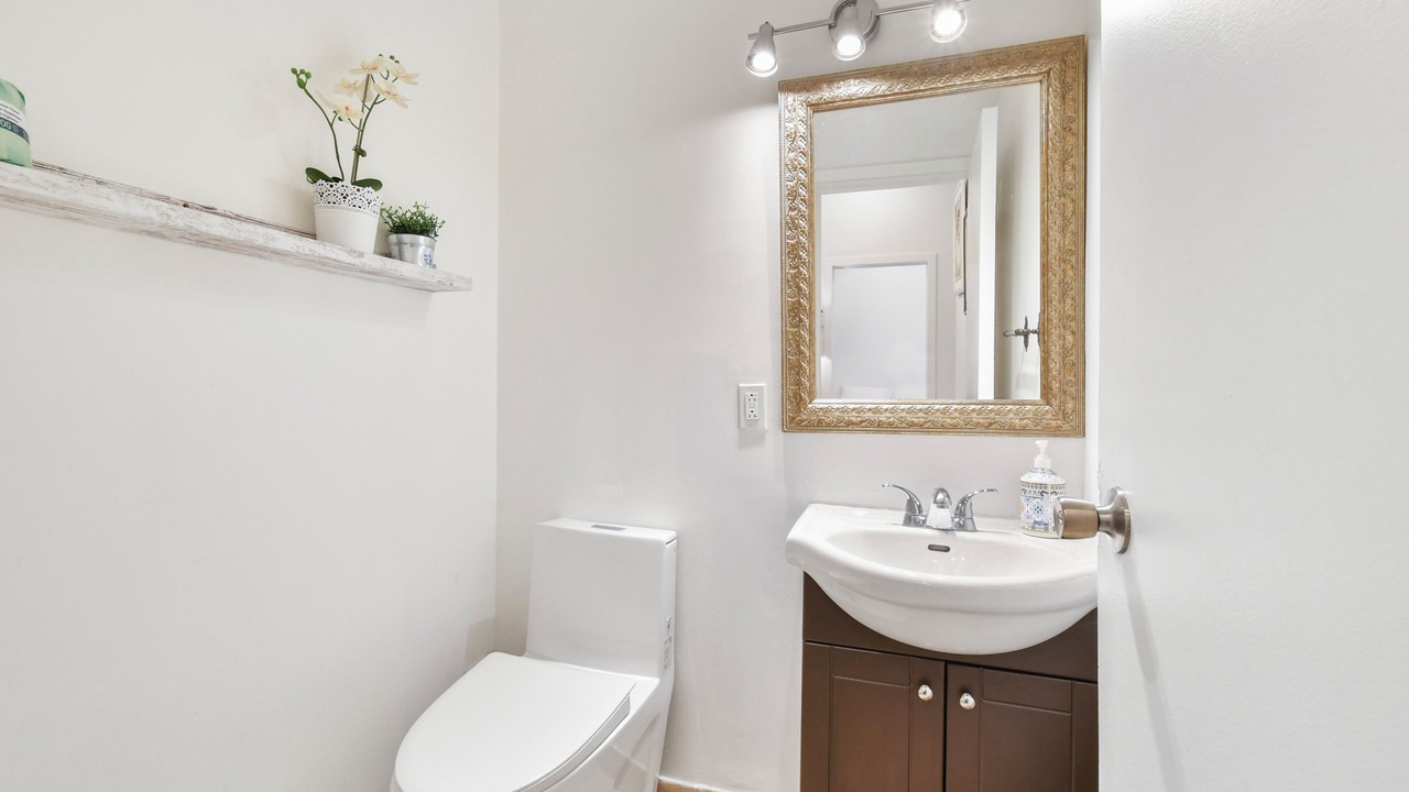 Photo of Bathroom in Gay Village